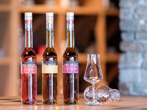 Distillati liquorsi